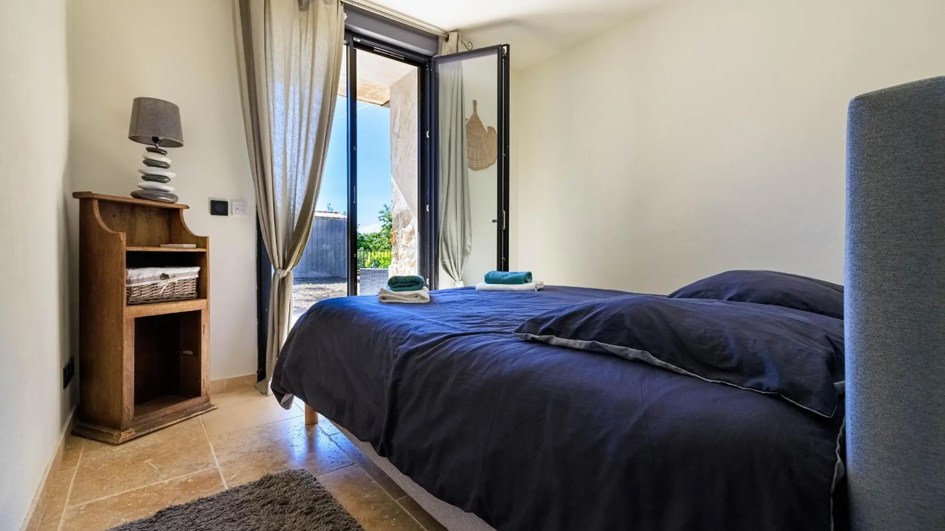 Le Petit Mas Villa Vence 0*,  France
